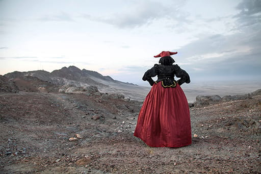 Nicola Brand, Possession, Uakondjisa Kakuekuee Mbari, Namib Desert (2013)