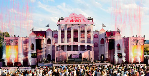 LMC stage