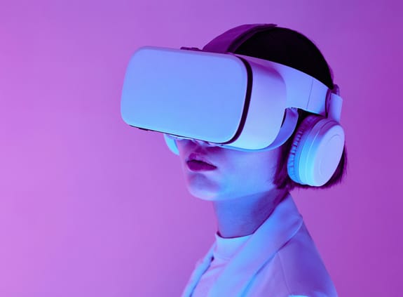 Woman wearing VR goggles