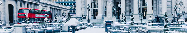 Snow outside of the bank of england building