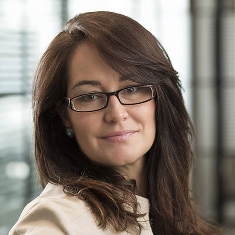 caroline-edey-van-wyk-author-pic.jpg
