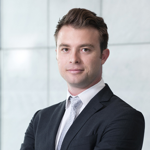 Chris Becker, Investec