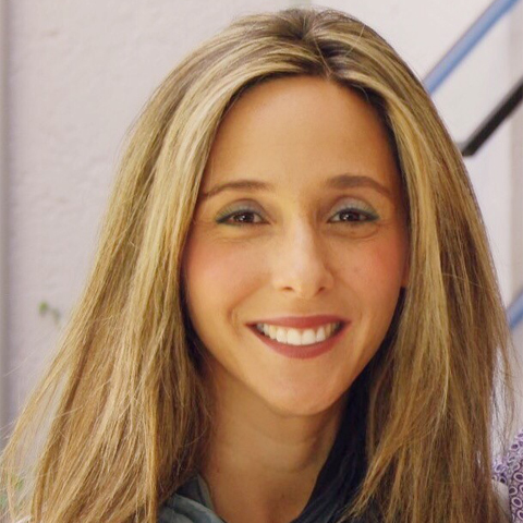 Lara Hodes