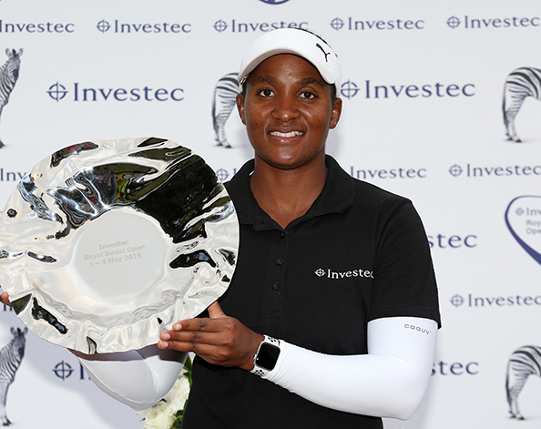 Nobuhle Dlamini, defending woman champion