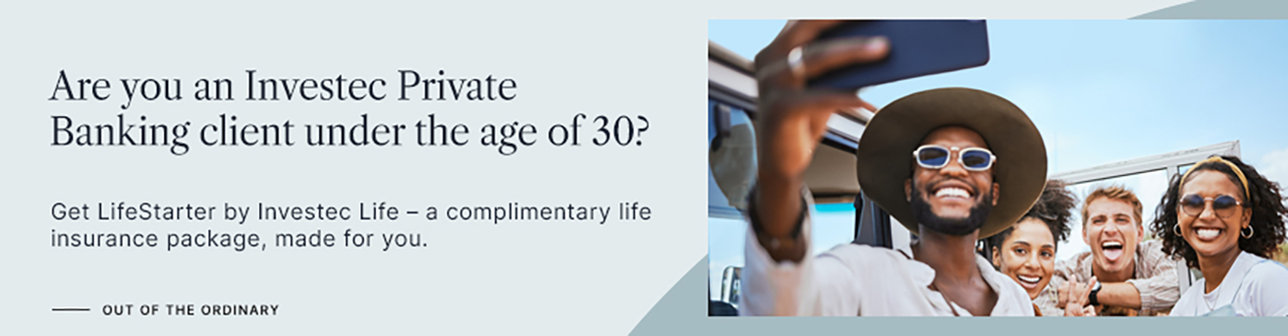 LifeStarter product banner | group of young professionals taking a selfie