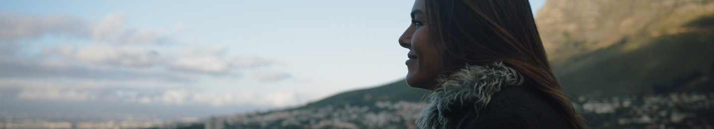 Ali Nortier gazing out from the slopes of Table Mountain