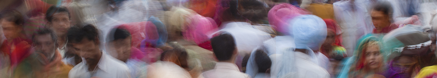 Crowded marketplace in India
