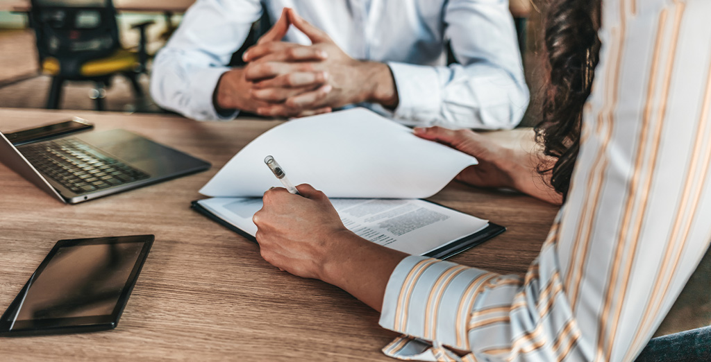 Investec Private Capital: business owners discussing their plan