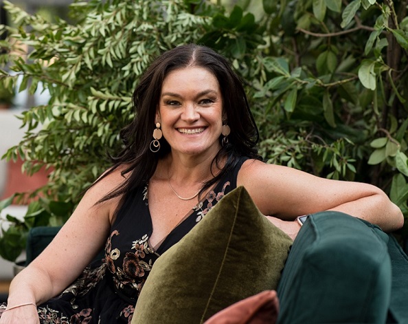 Peta Dixon