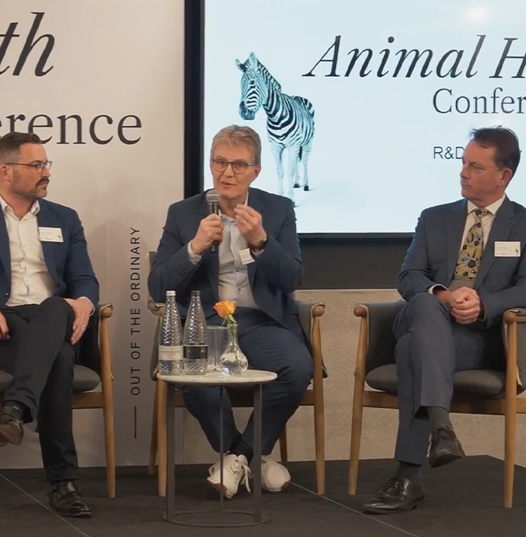 Animal Health Conference 2024 speakers on stage