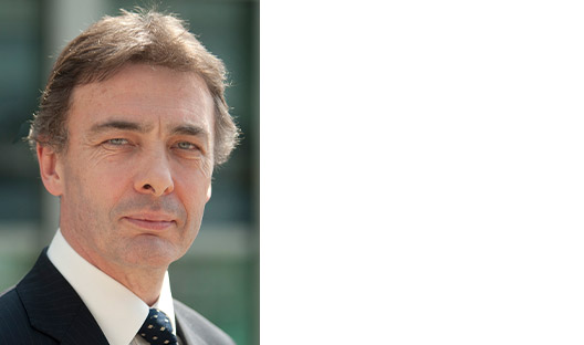 Dr Paul Satchell