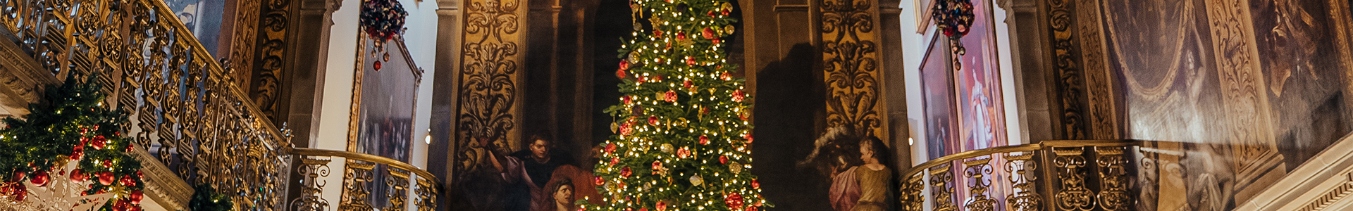 Christmas tree at Chatsworth House