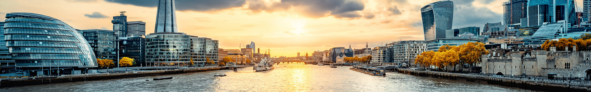 Landscape view over the River Thames in London