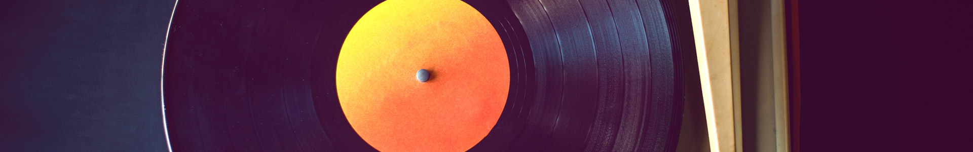 Vinyl record player