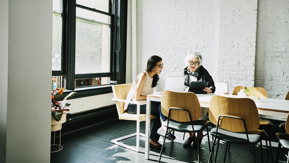 Family business owners planning their philanthropic giving. 