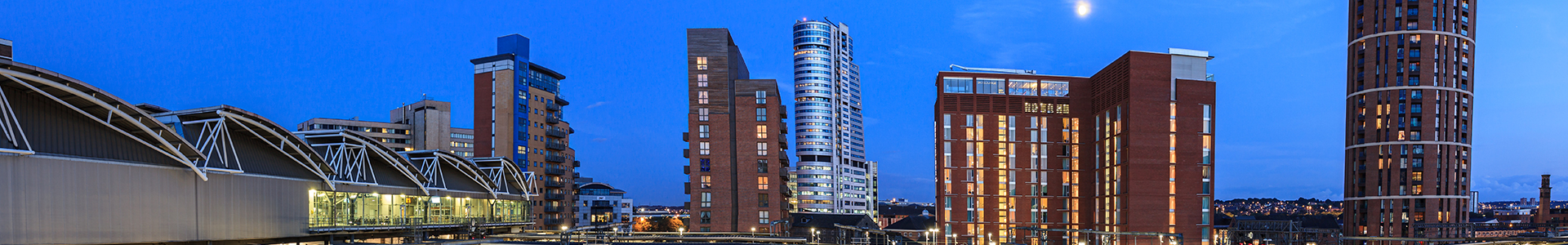Leeds skyline at night