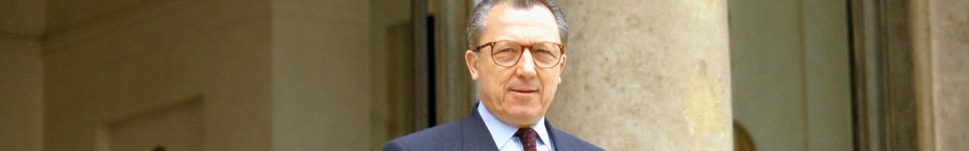 Jacques Delors who chaired the initial commitee endorsing the euro